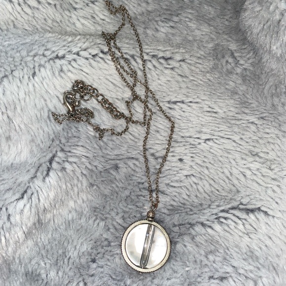 Hot Topic Jewelry - Long ball chain